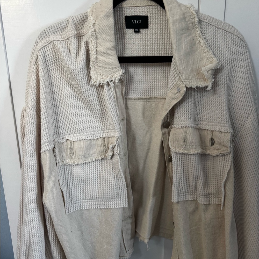 VICI Cream Waffle-Knit Cropped Utility Jacket